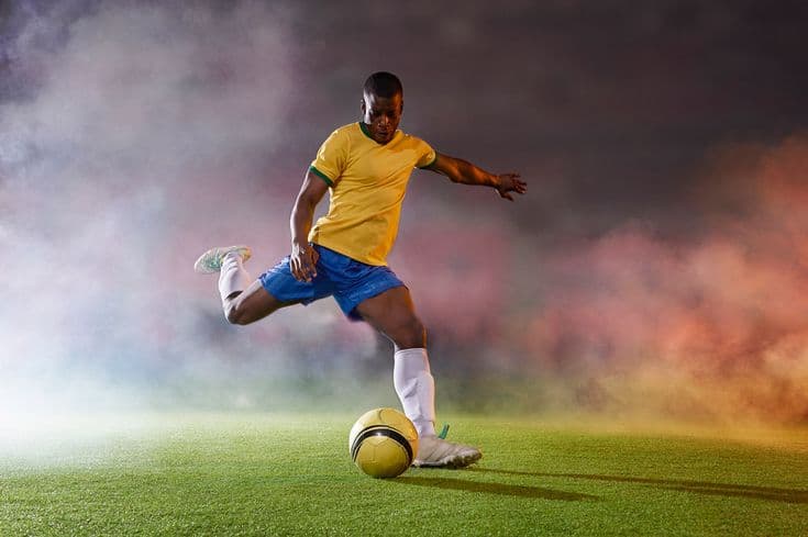 basketball players playing match